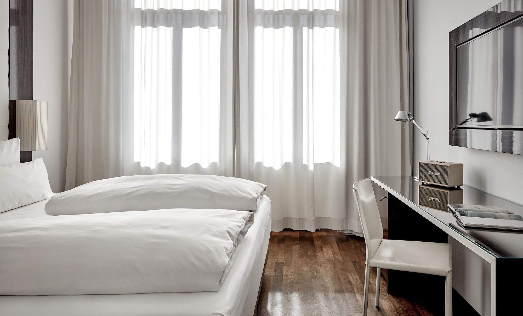 The Pure, Frankfurt, A Member Of Design Hotels Frankfurt am Main Bagian luar foto